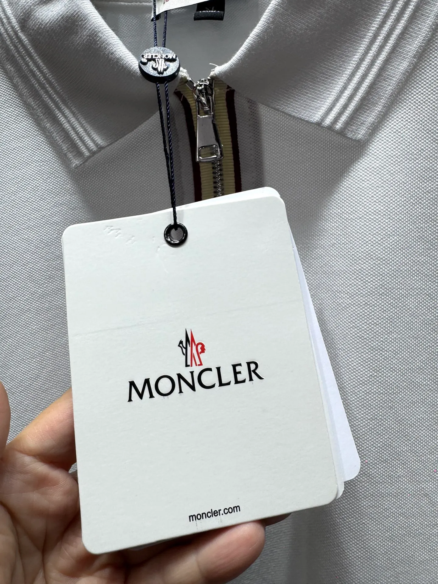 Moncler* ‼️ T ® 🖤 Polo ， ， 。 240g ，Breathable ， 。 ⚠️ ： ⚠️XL 22715 Same Style 𝐂𝐎𝐋𝐎𝐔𝐑：White Green Black 𝐒𝐈𝐙𝐄：M-4Xl